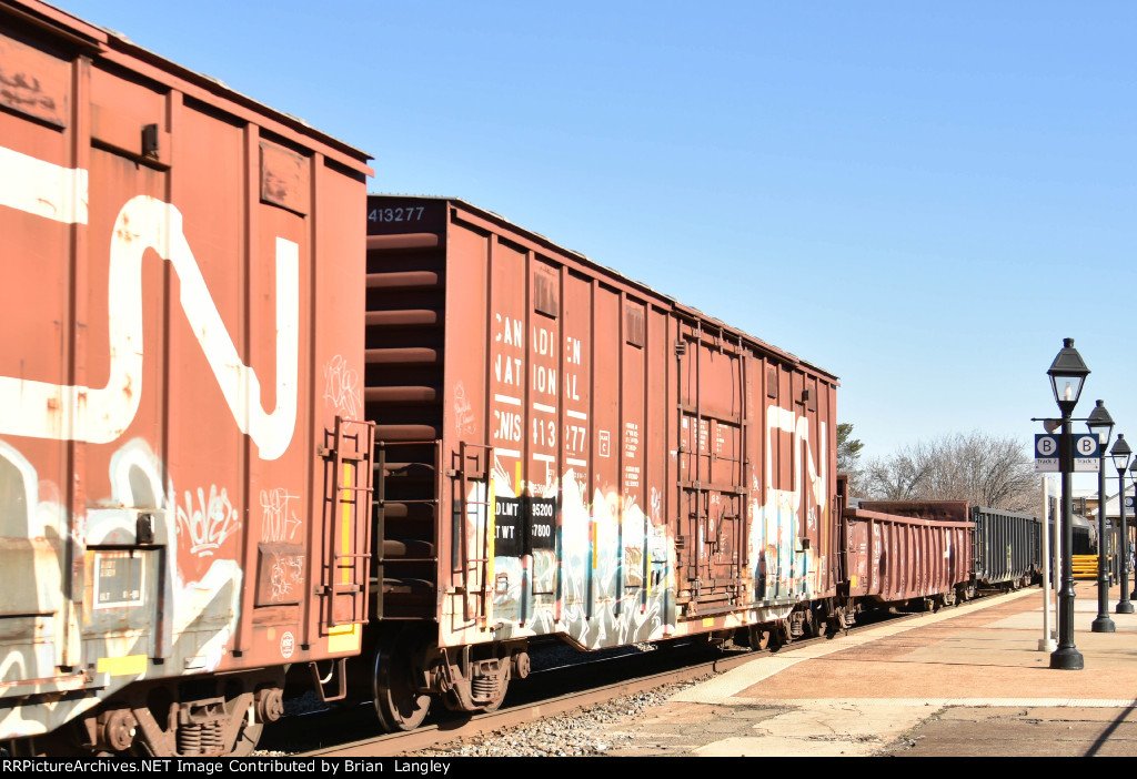 413277